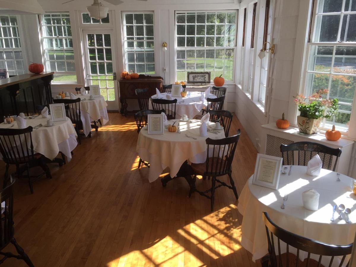 Blackberry River Inn Norfolk Exterior photo